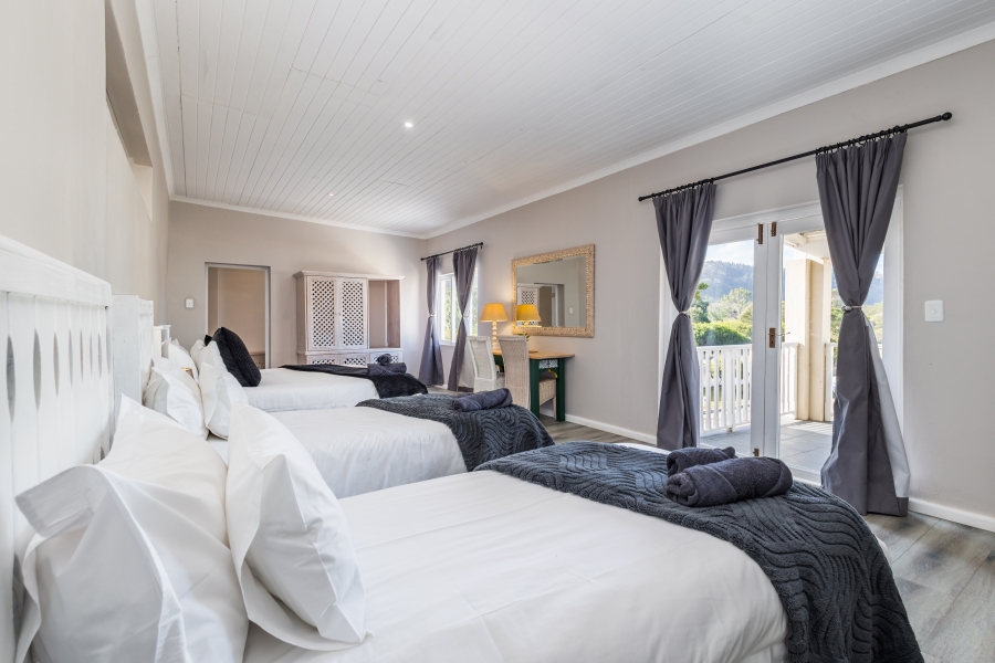3 Bedroom Property for Sale in Keurboomstrand Western Cape